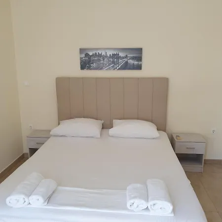 Dreamy Center 1 Thesbnbgr Апартаменты *